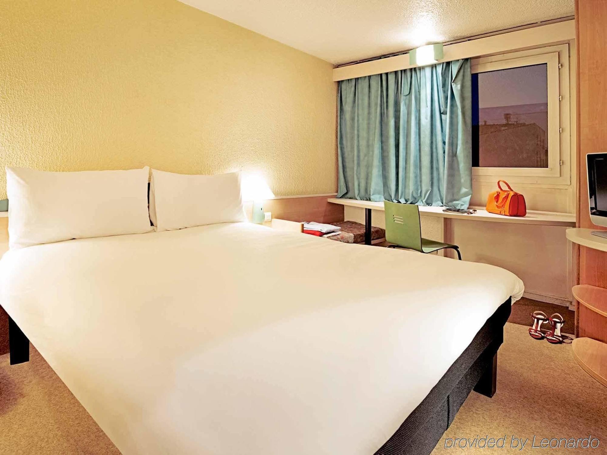 Ibis Sud
