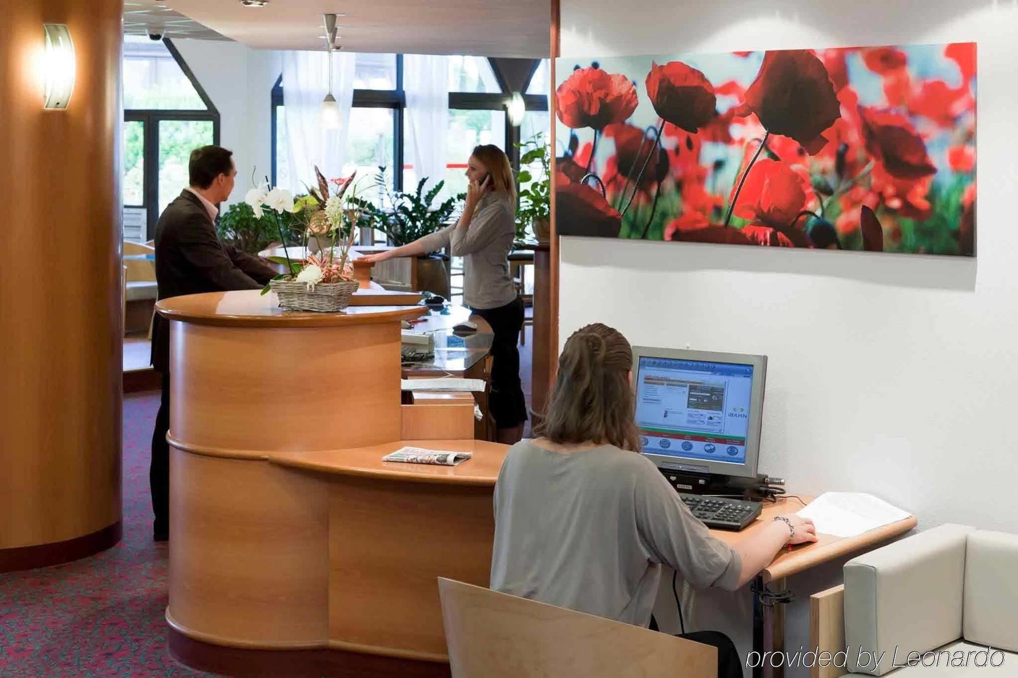 Ibis Sud Hotel 3*